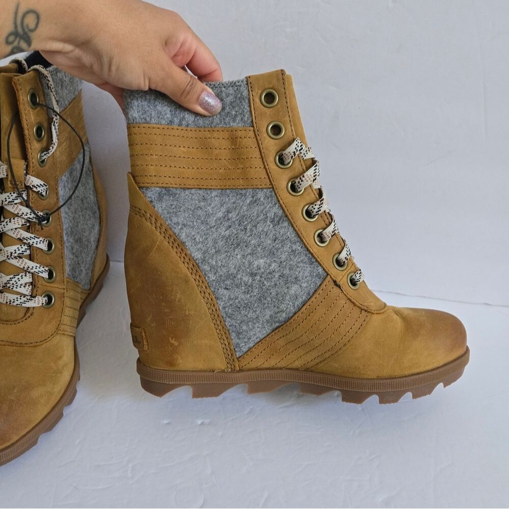Sorel Lexie Wedge Felt Leather Lace Up Boots Size 9 - Picture 8 of 13